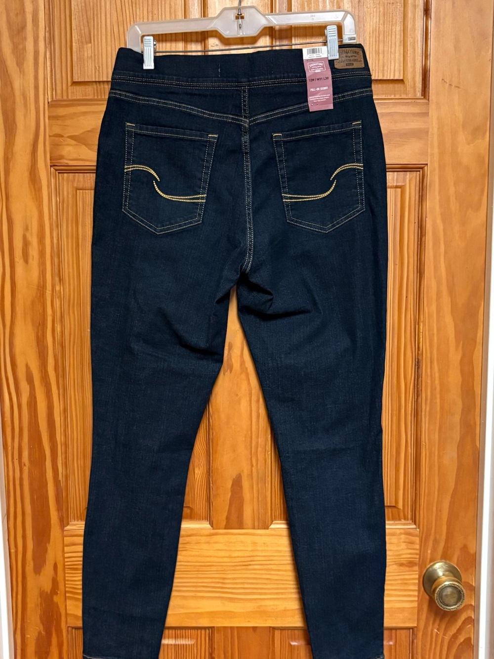 Signature by Levi Strauss Dark Indigo Skinny Jeans Sz 12 NWT - Picture 2 of 5